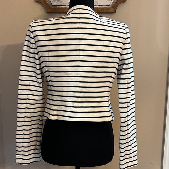 BCBG PARIS Black White Striped Cropped Crop 3/4 Sleeve Cotton Work Office Blazer - Picture 3 of 4